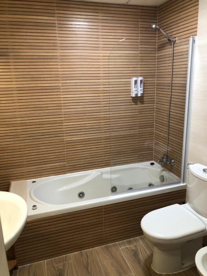 Faro12 Playa & Piscina & Parking Privado Apartment Benalmadena Exterior photo